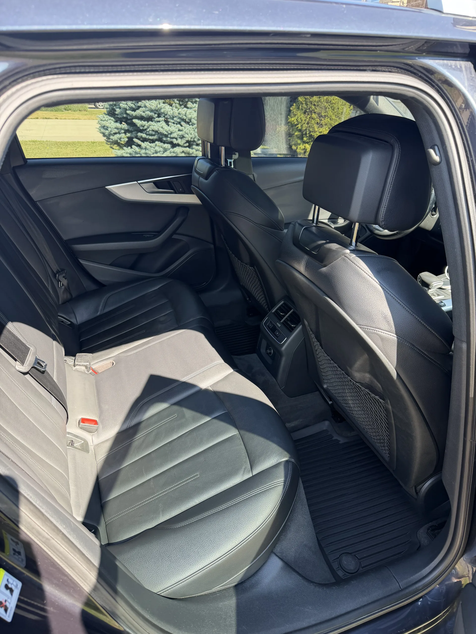 Mobile detailing at a home